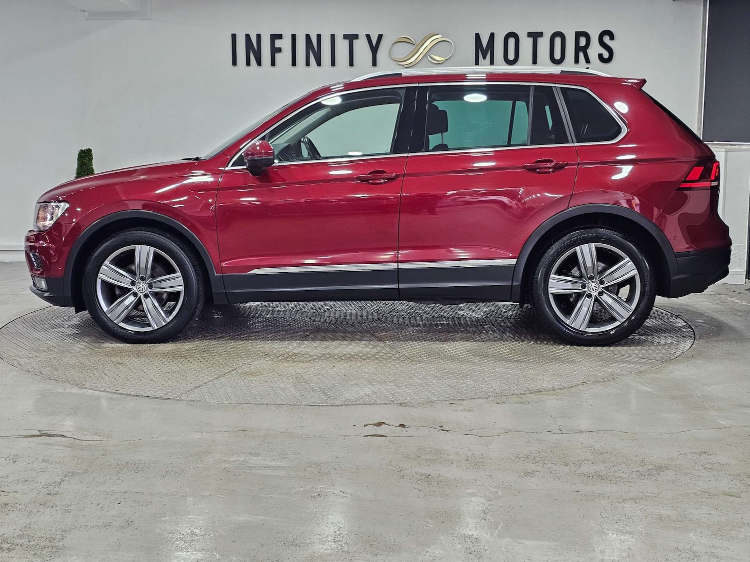 Used Volkswagen Tiguan 2019 for sale - 77469882: Photo 19