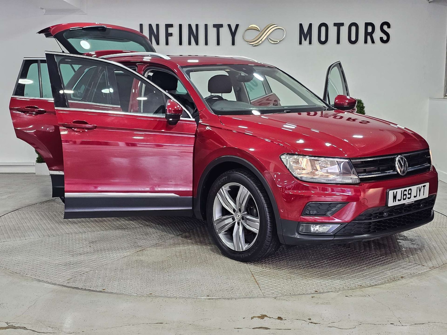 Used Volkswagen Tiguan 2019 for sale - 77469882: Photo 43