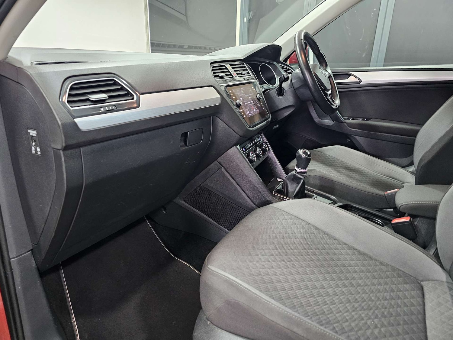 Used Volkswagen Tiguan 2019 for sale - 77469882: Photo 92