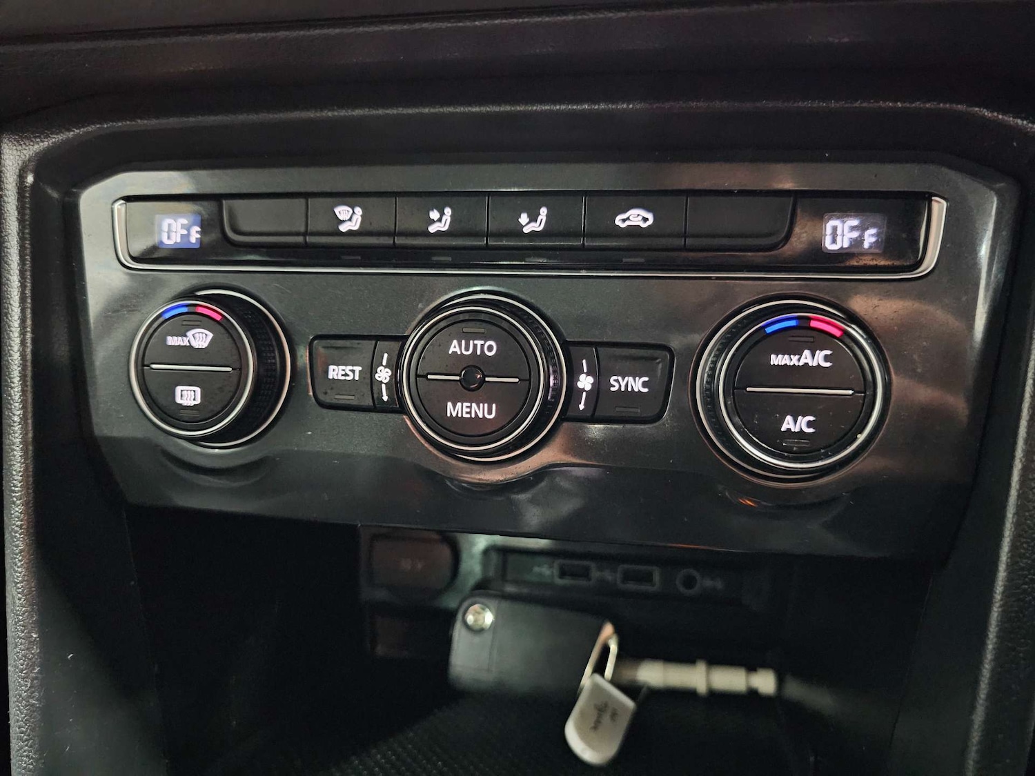 Used Volkswagen Tiguan 2019 for sale - 77469882: Photo 98