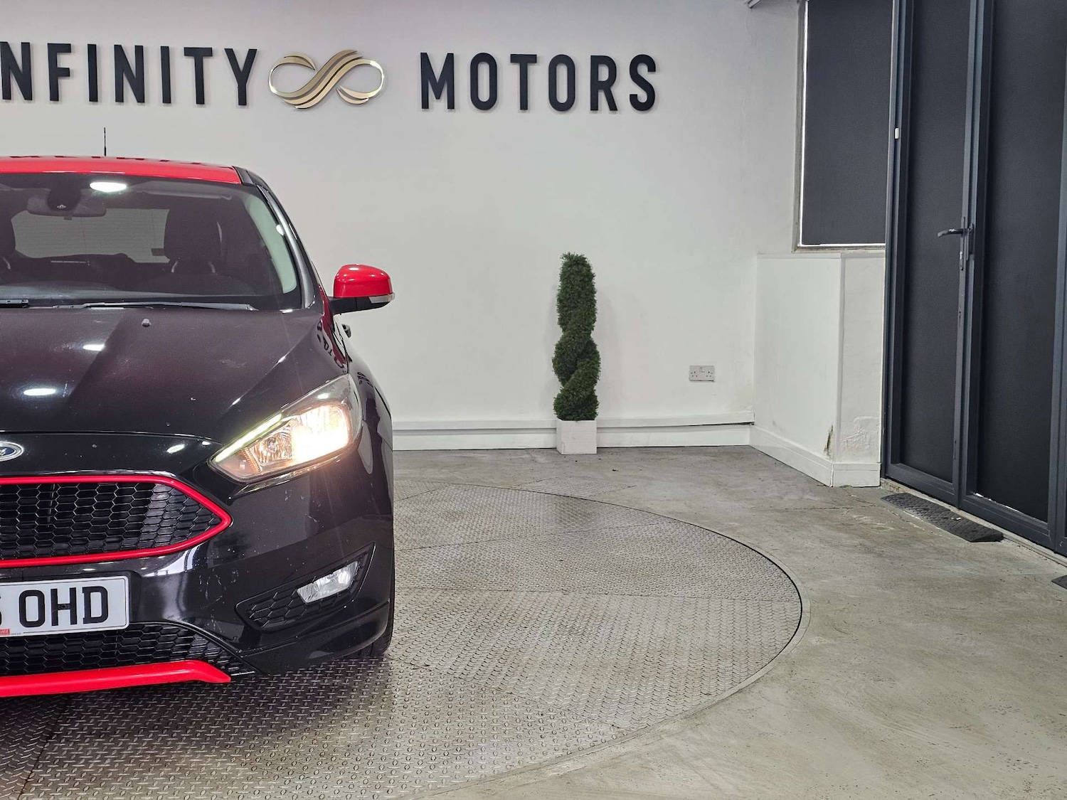 Used Ford Focus 2016 for sale - 77967870: Photo 11