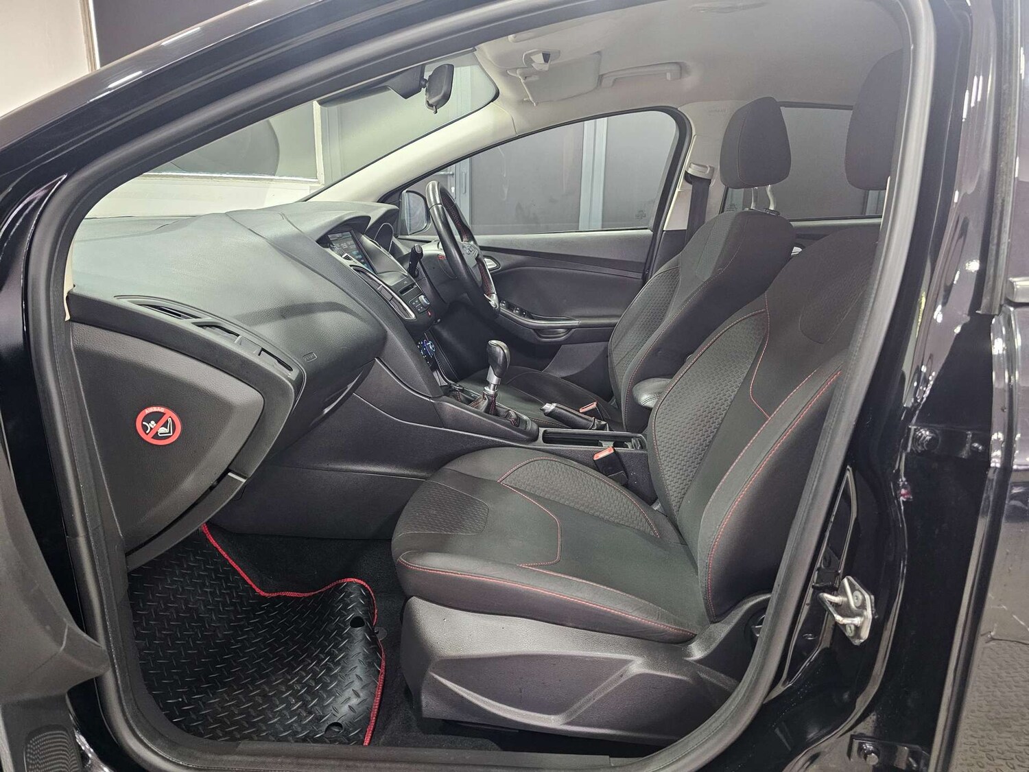 Used Ford Focus 2016 for sale - 77967870: Photo 93