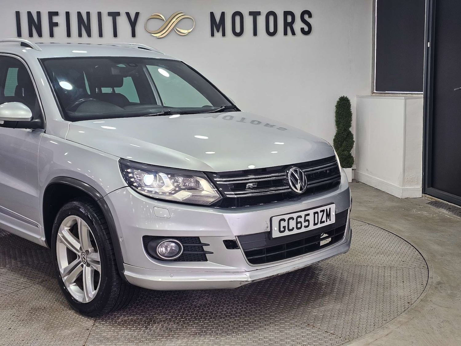 Used Volkswagen Tiguan 2016 for sale - 77326134: Photo 14