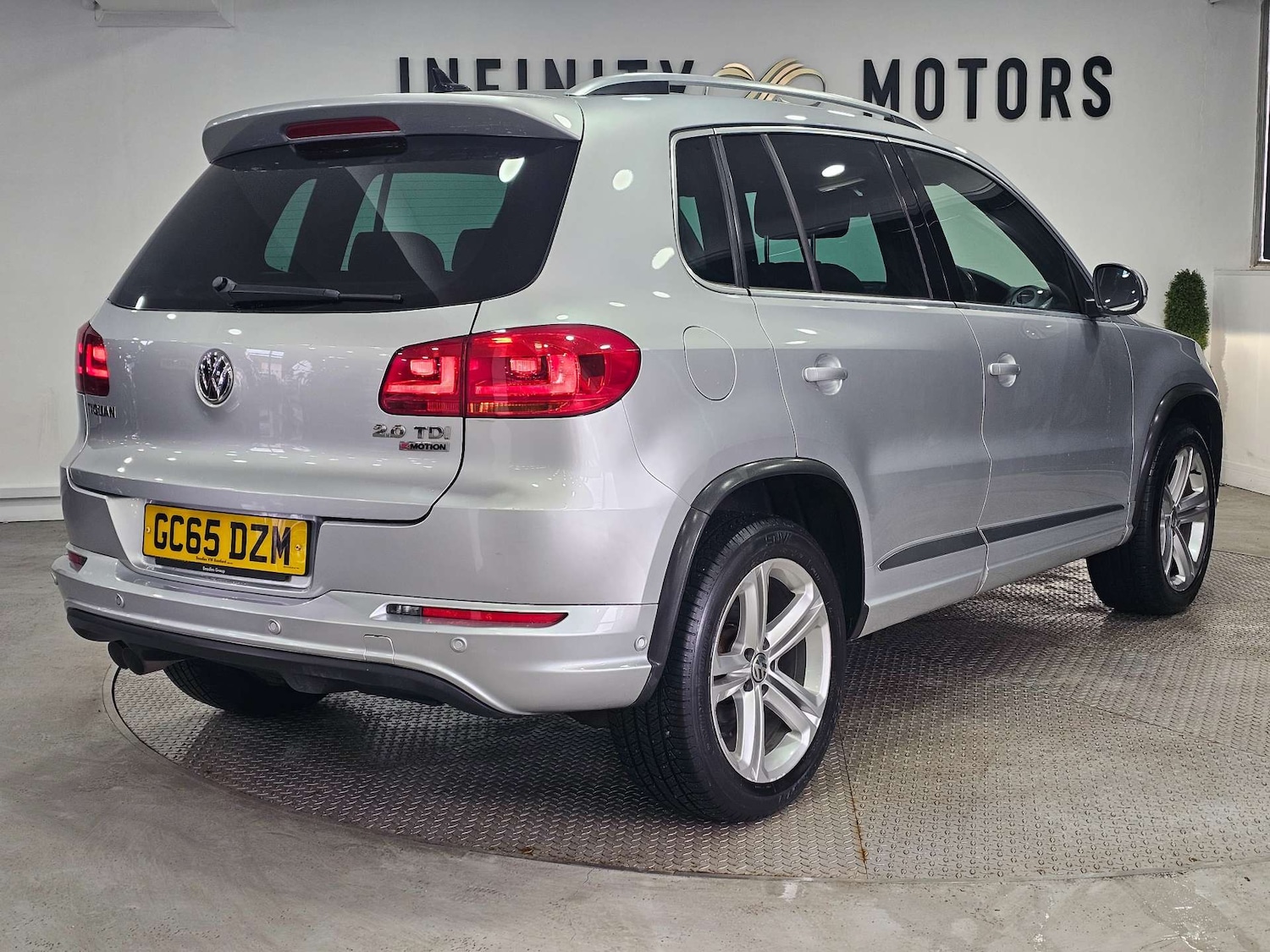 Used Volkswagen Tiguan 2016 for sale - 77326134: Photo 31