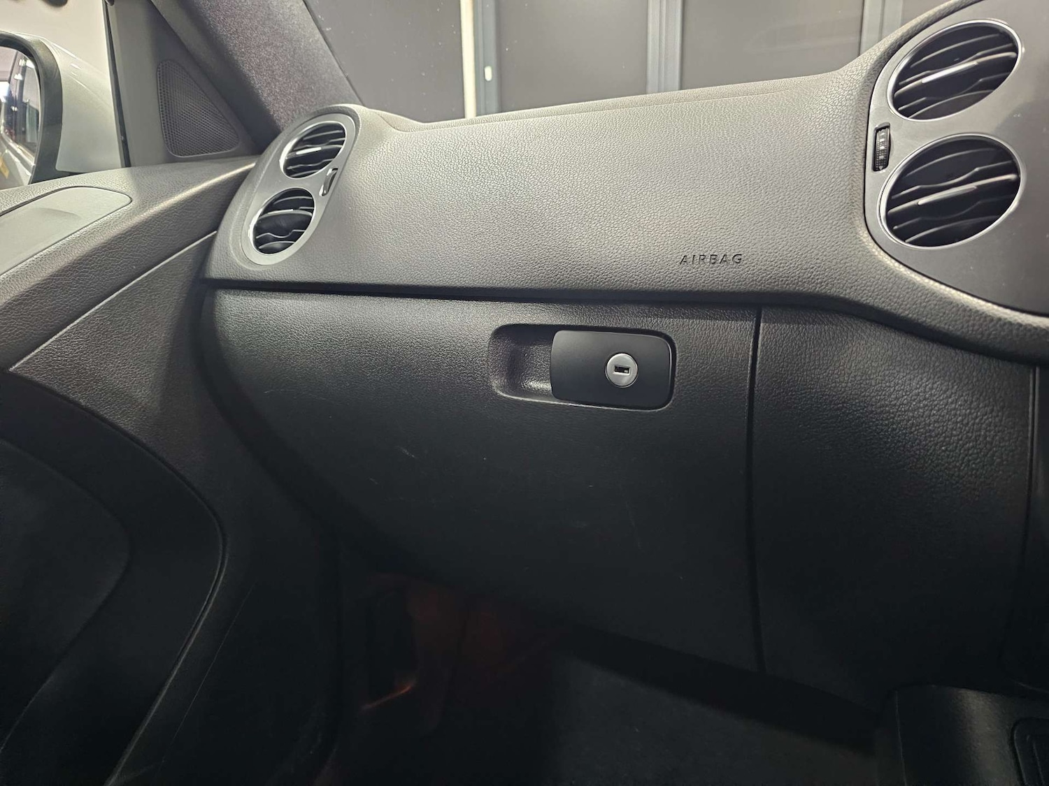 Used Volkswagen Tiguan 2016 for sale - 77326134: Photo 72