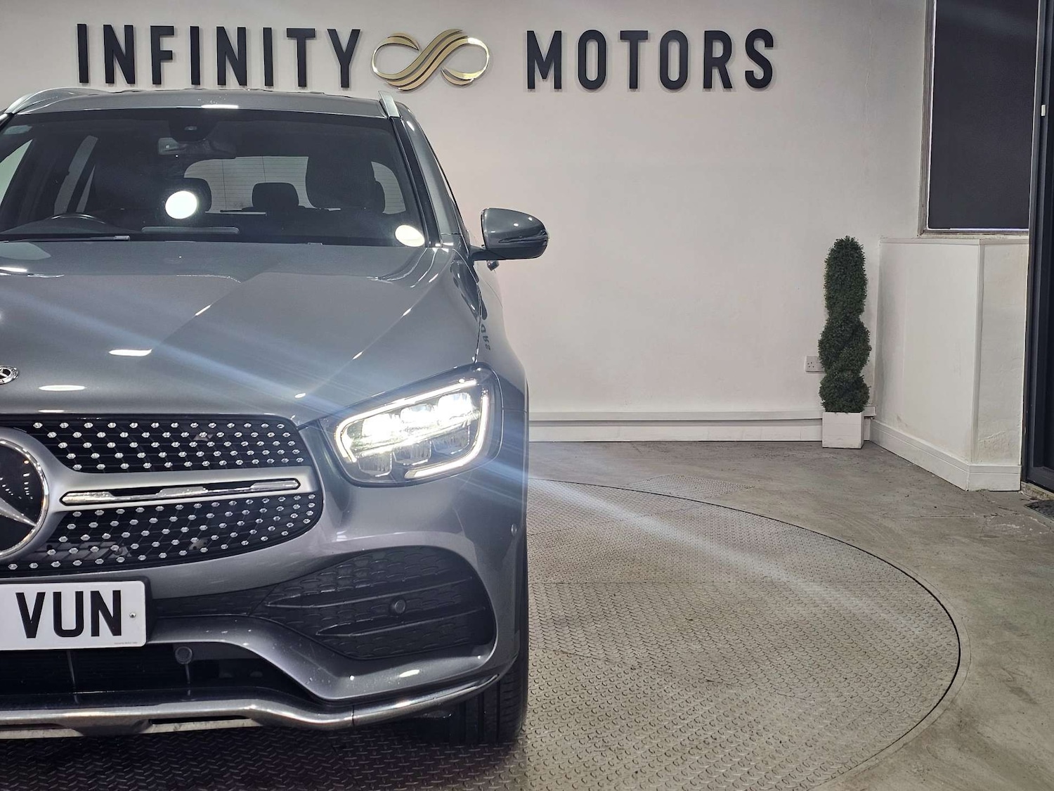 Used Mercedes-Benz GLC 2020 for sale - 76972319: Photo 11