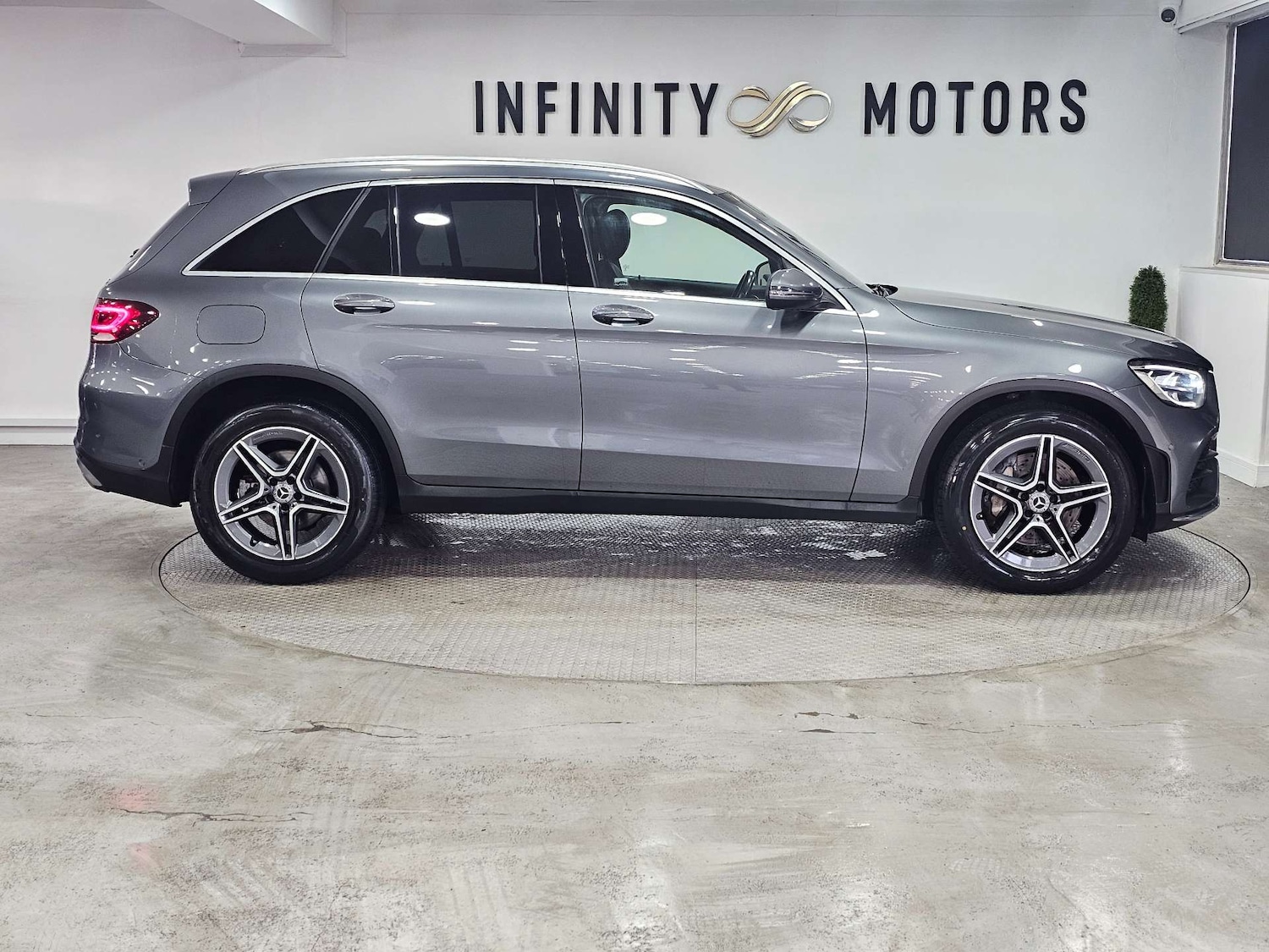 Used Mercedes-Benz GLC 2020 for sale - 76972319: Photo 24