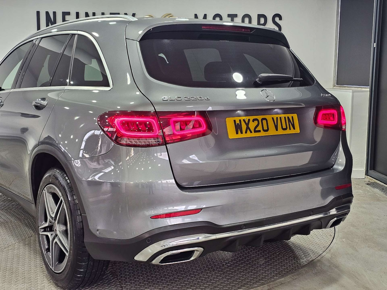 Used Mercedes-Benz GLC 2020 for sale - 76972319: Photo 36