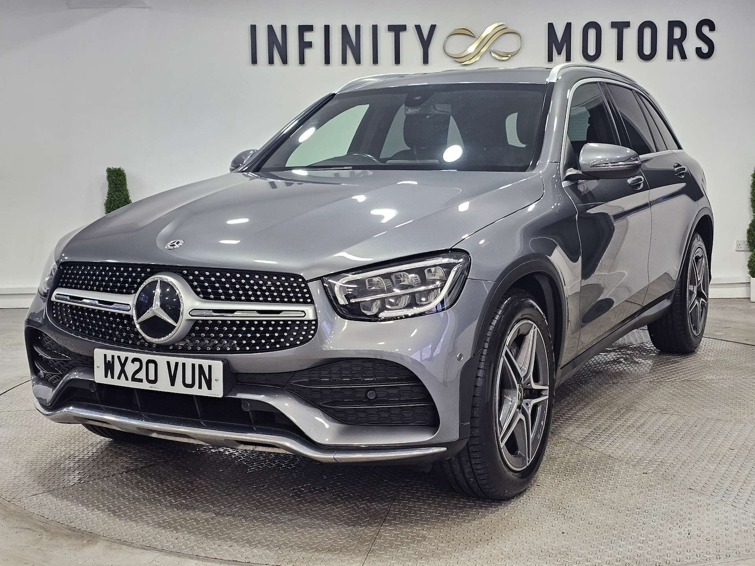 Used Mercedes-Benz GLC 2020 for sale - 76972319: Photo 4