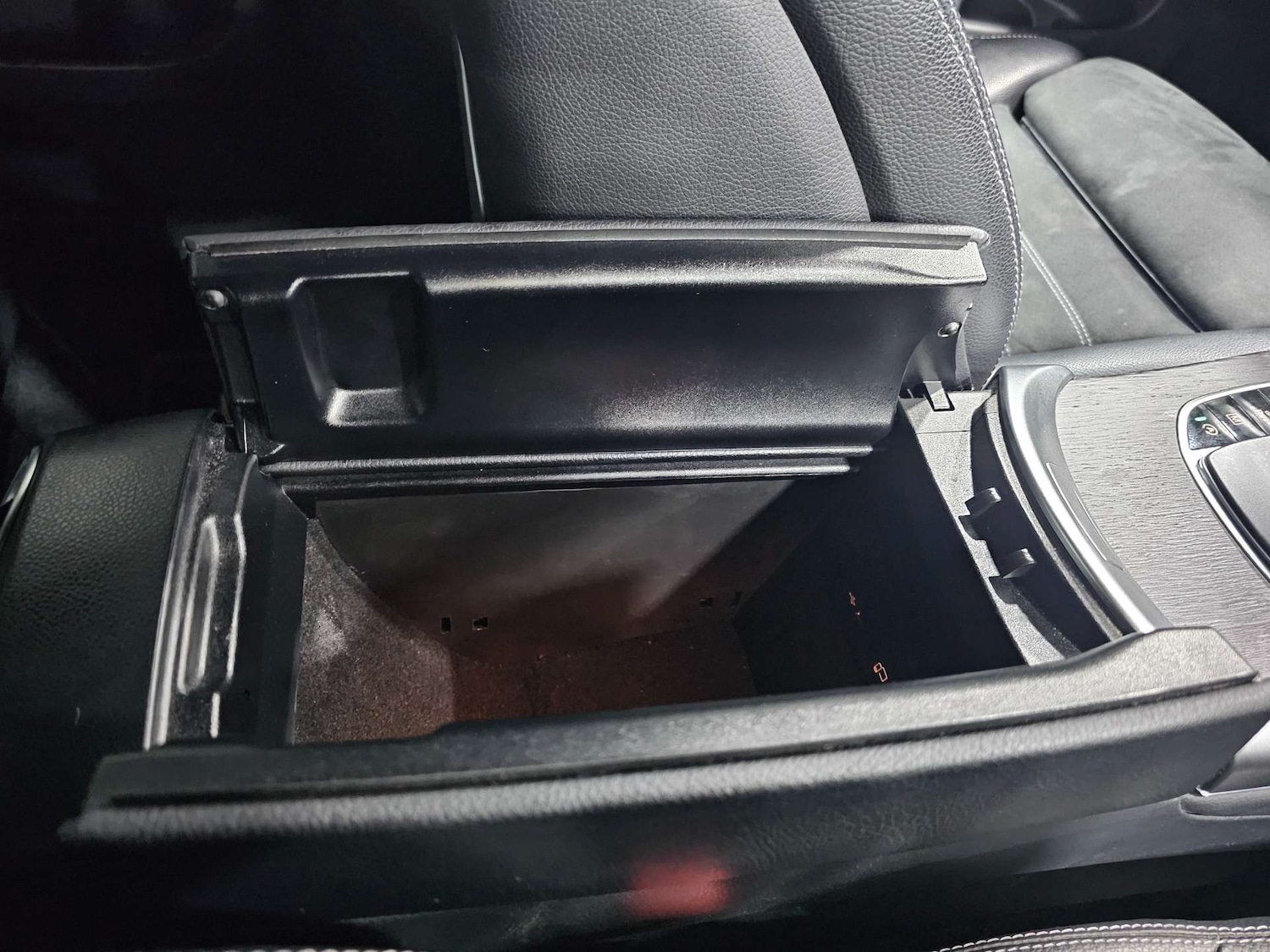 Used Mercedes-Benz GLC 2020 for sale - 76972319: Photo 65