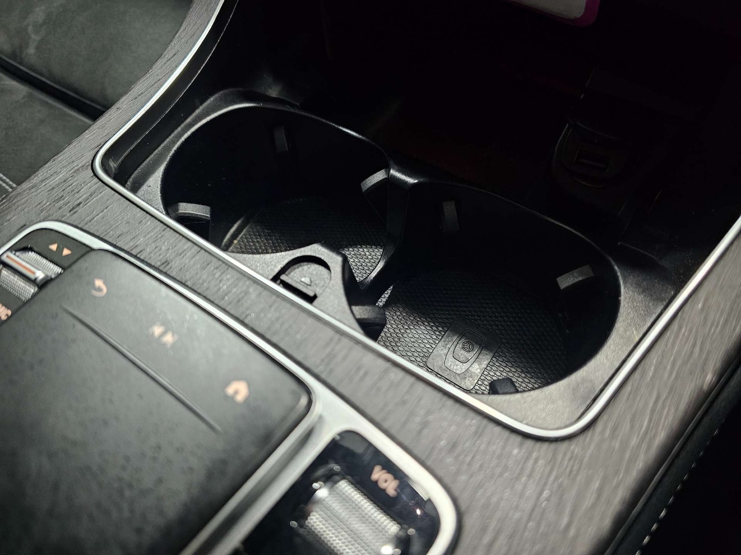 Used Mercedes-Benz GLC 2020 for sale - 76972319: Photo 69