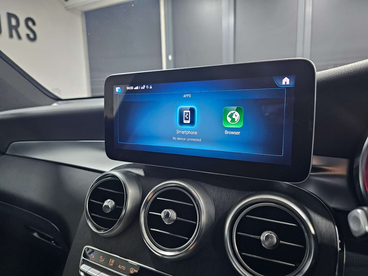 Used Mercedes-Benz GLC 2020 for sale - 76972319: Photo 77