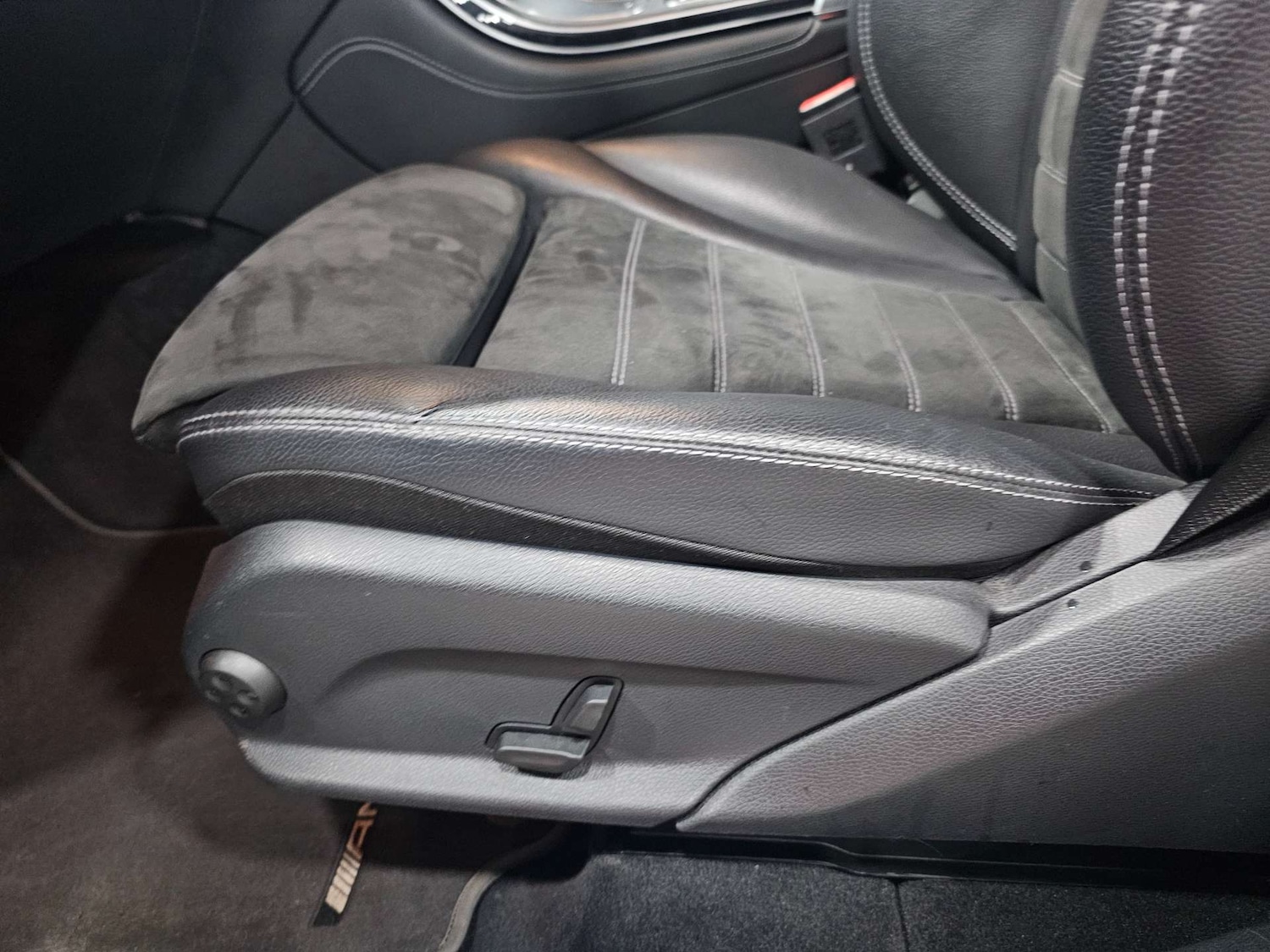 Used Mercedes-Benz GLC 2020 for sale - 76972319: Photo 94