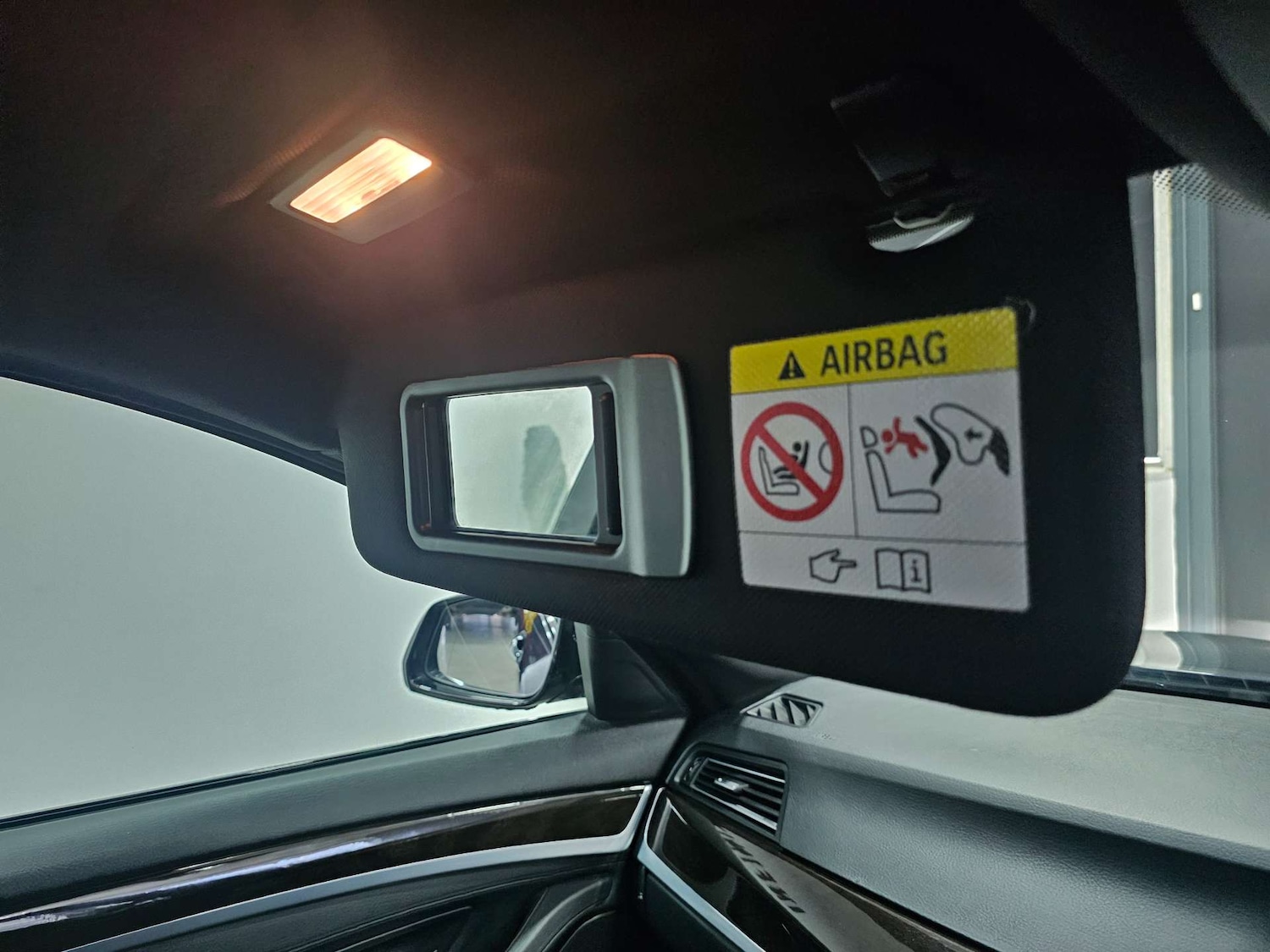 Used BMW 5 Series 2014 for sale - 78011943: Photo 36