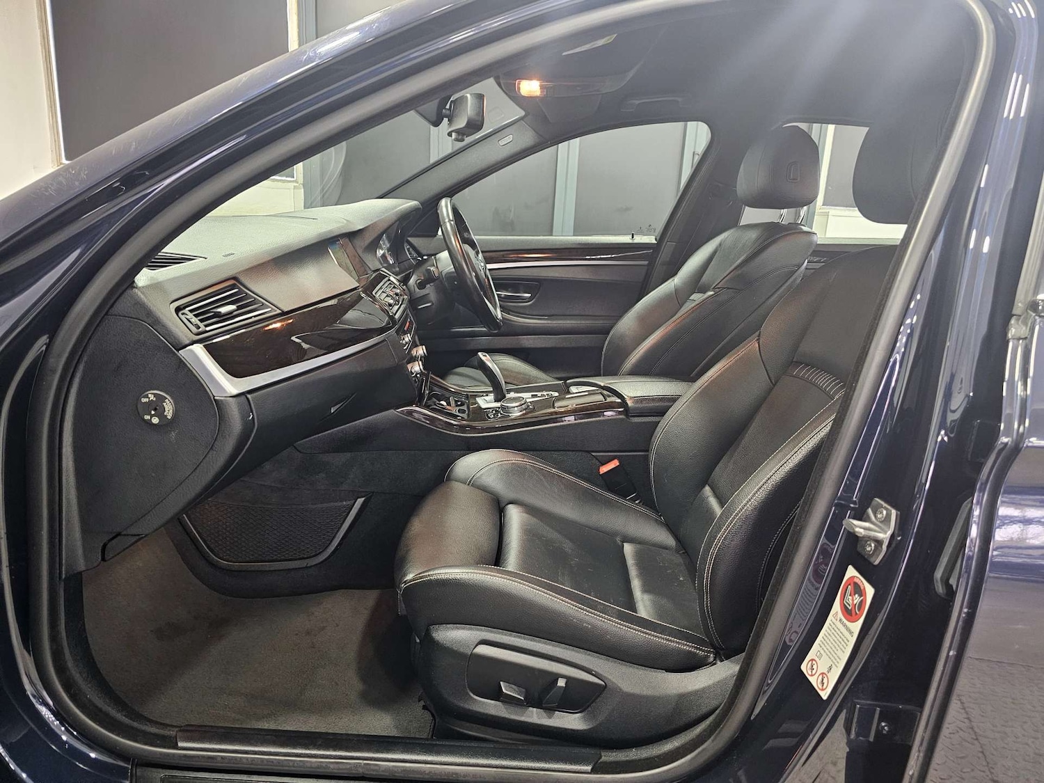 Used BMW 5 Series 2014 for sale - 78011943: Photo 48