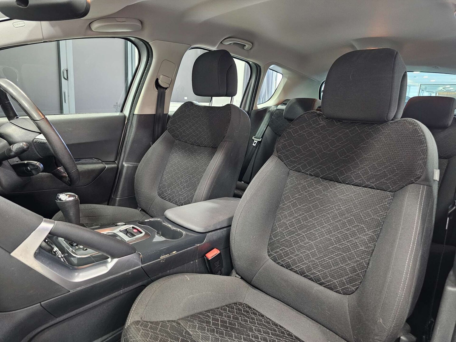 Used Peugeot 3008 2015 for sale - 77494128: Photo 100