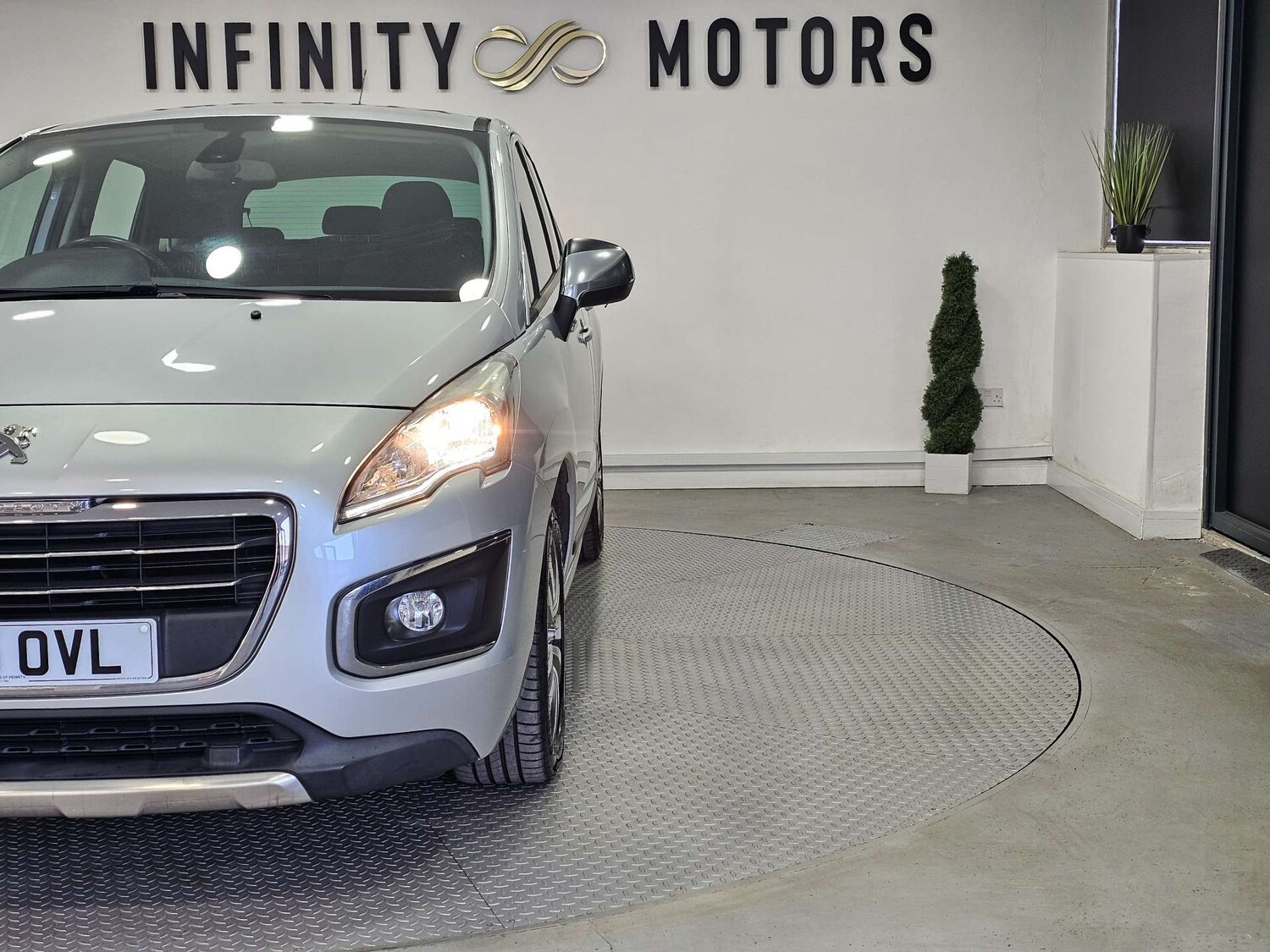 Used Peugeot 3008 2015 for sale - 77494128: Photo 11