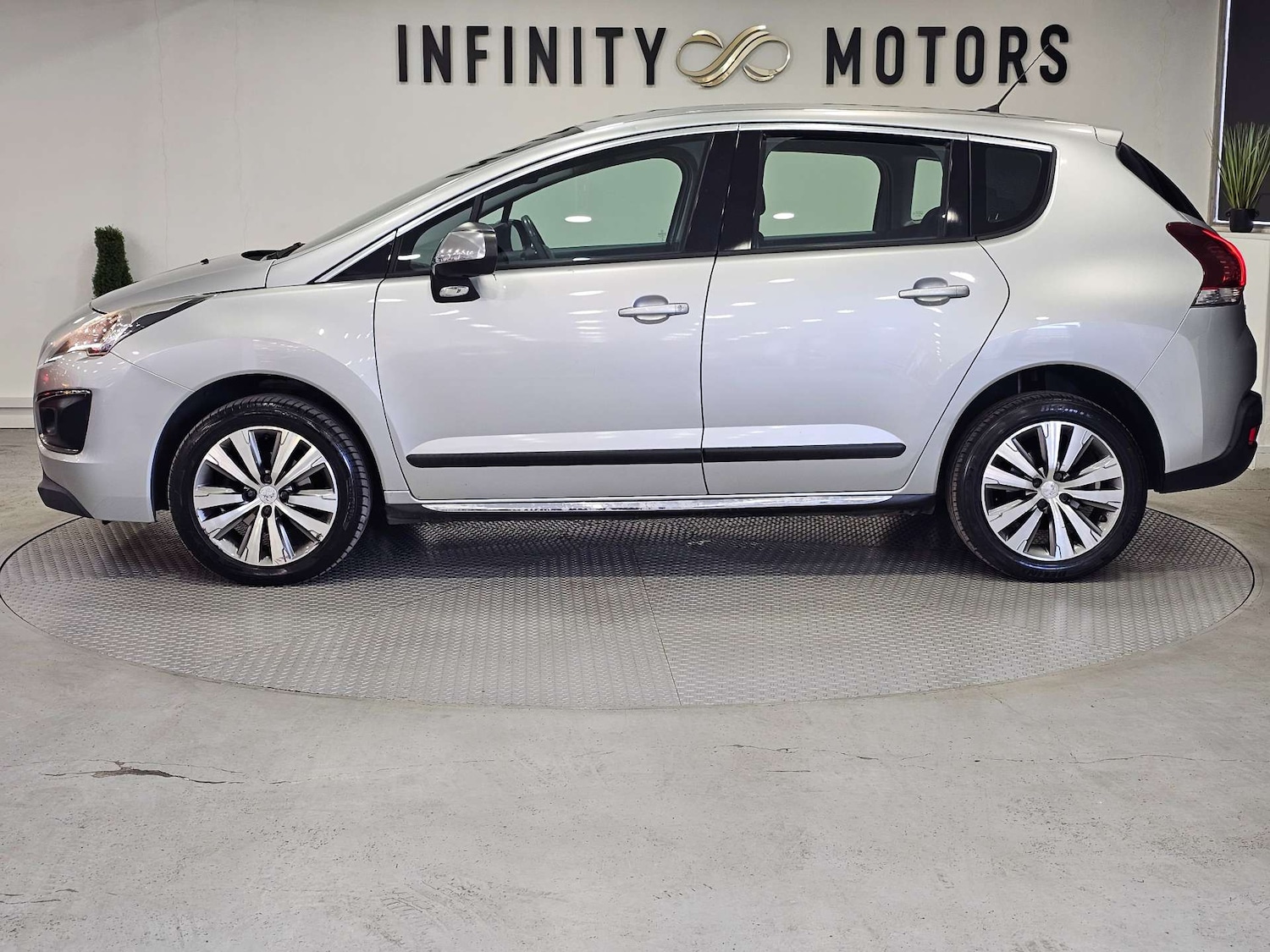 Used Peugeot 3008 2015 for sale - 77494128: Photo 20