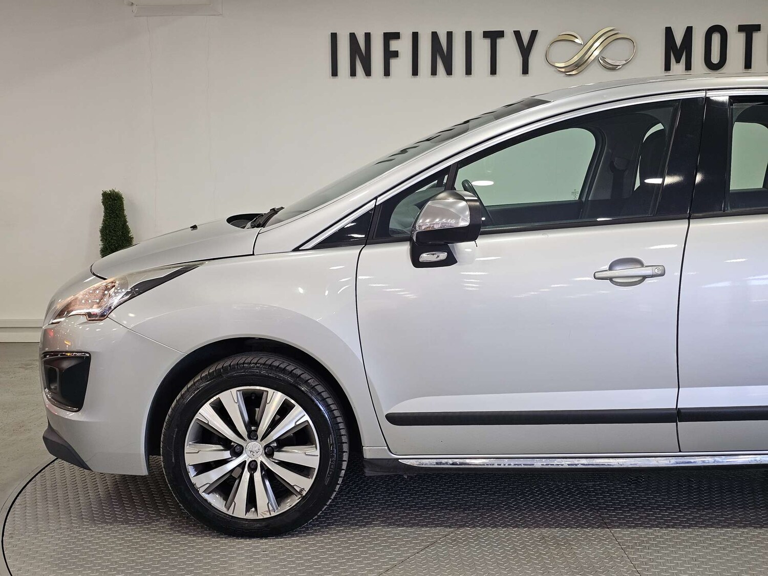 Used Peugeot 3008 2015 for sale - 77494128: Photo 26