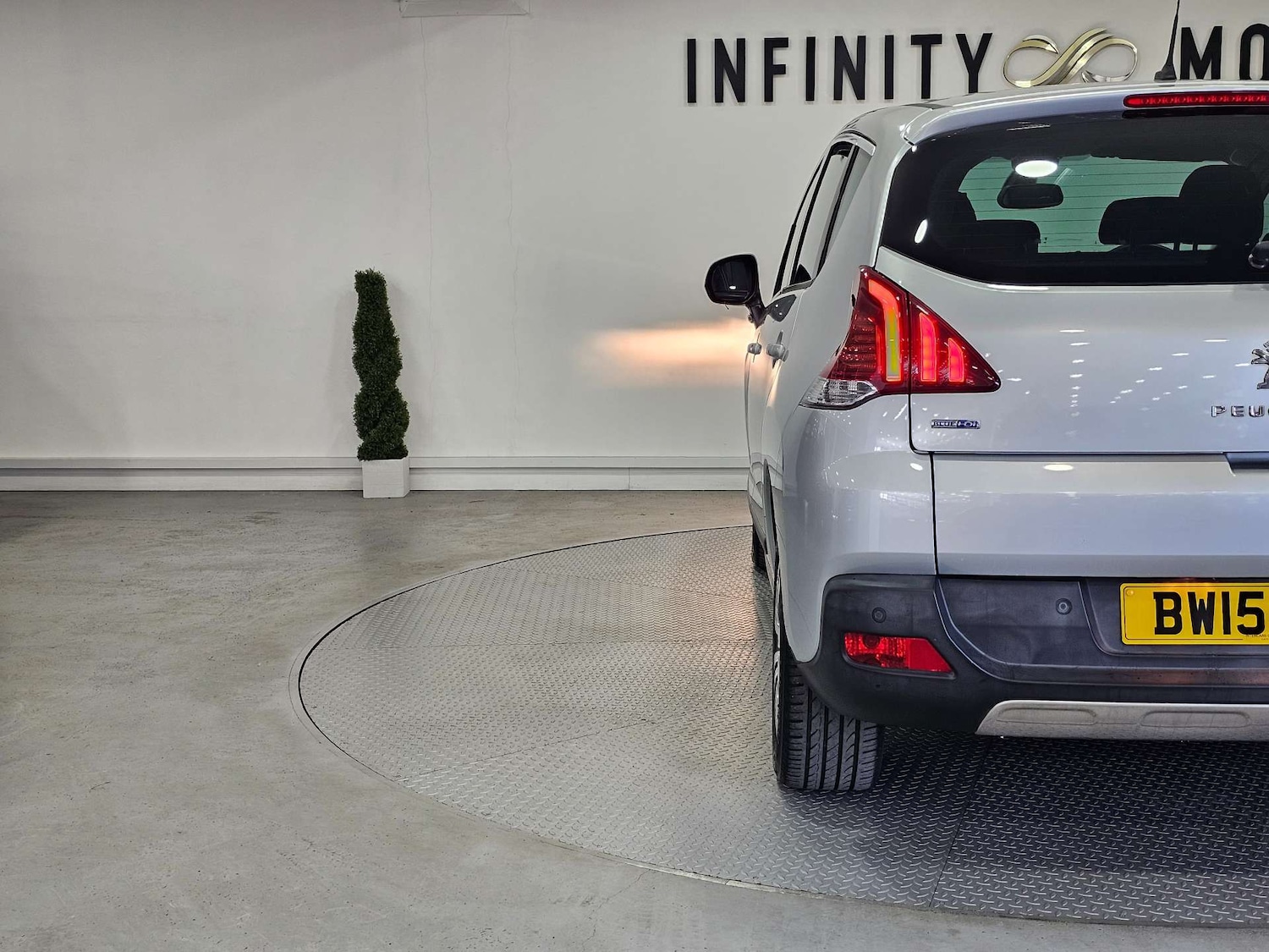 Used Peugeot 3008 2015 for sale - 77494128: Photo 30