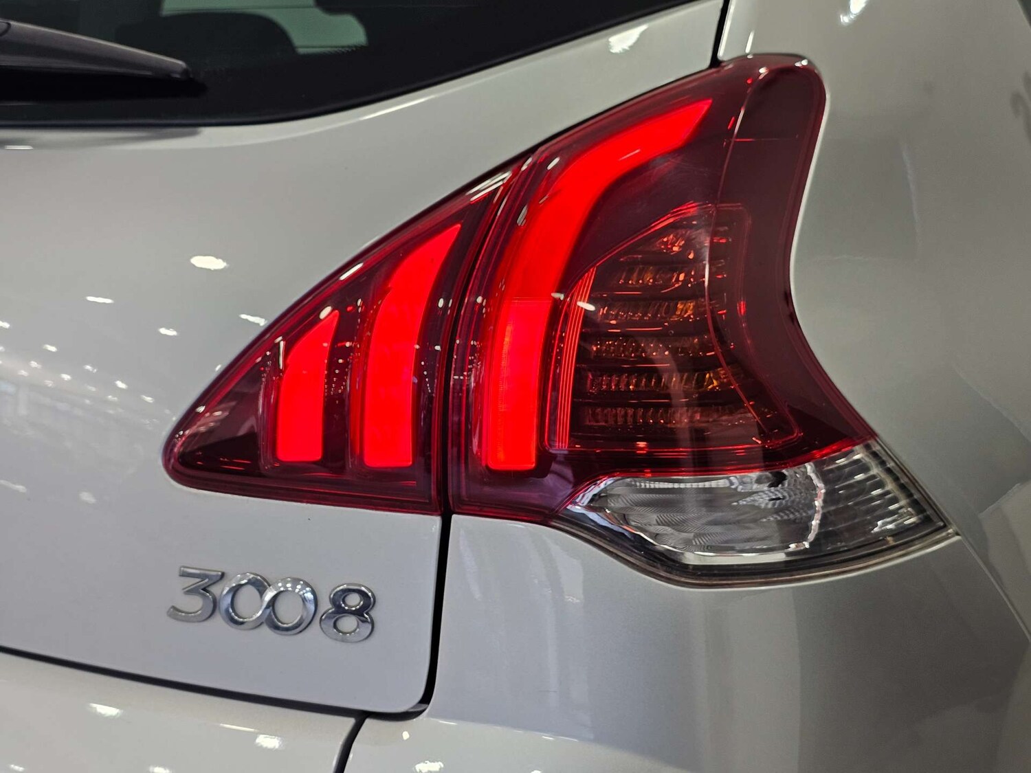 Used Peugeot 3008 2015 for sale - 77494128: Photo 32