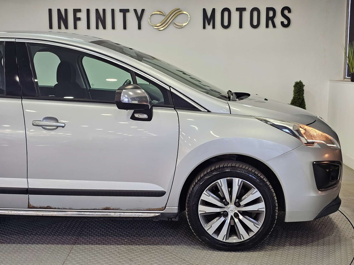 Used Peugeot 3008 2015 for sale - 77494128: Photo 37