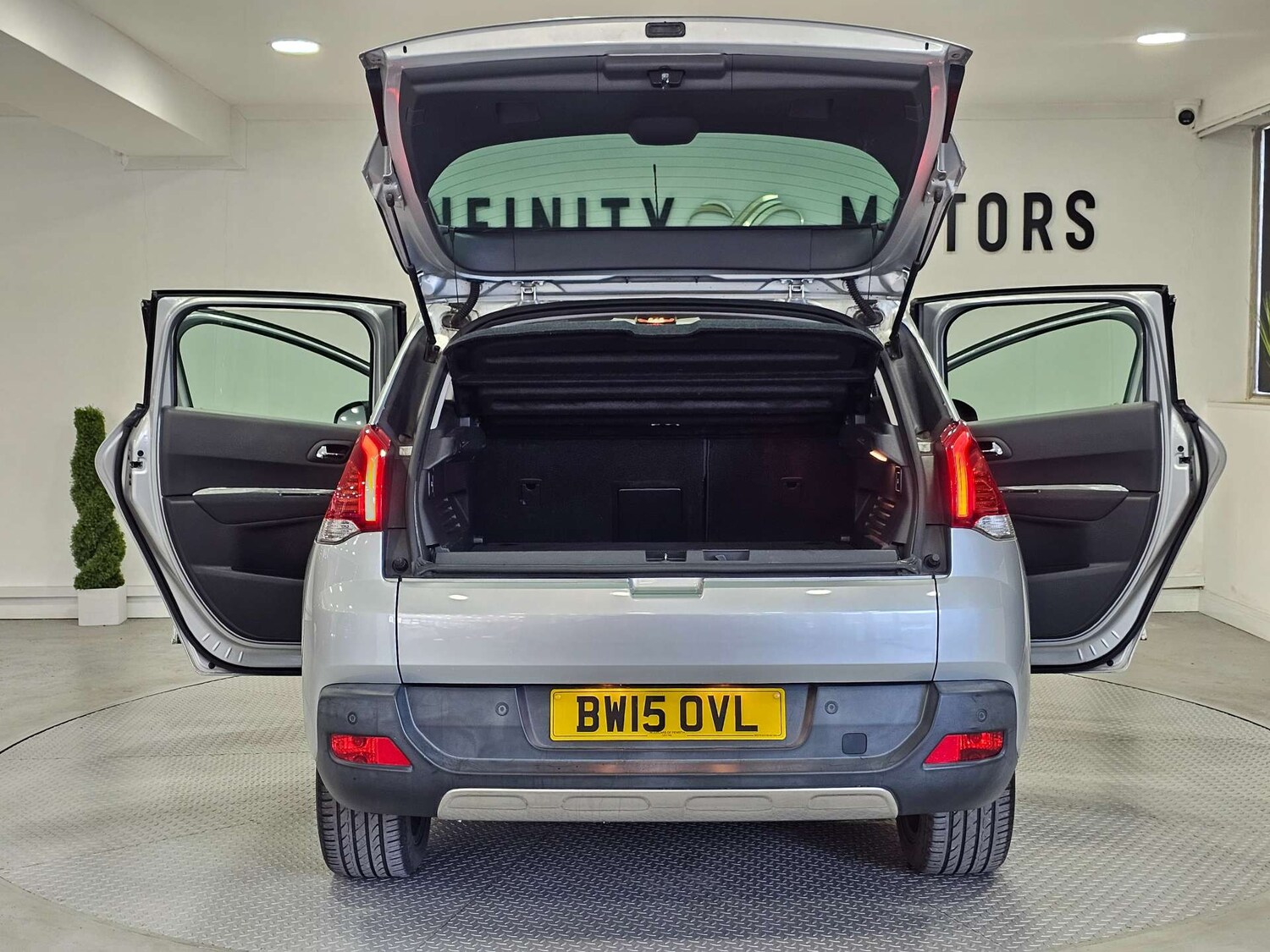 Used Peugeot 3008 2015 for sale - 77494128: Photo 47