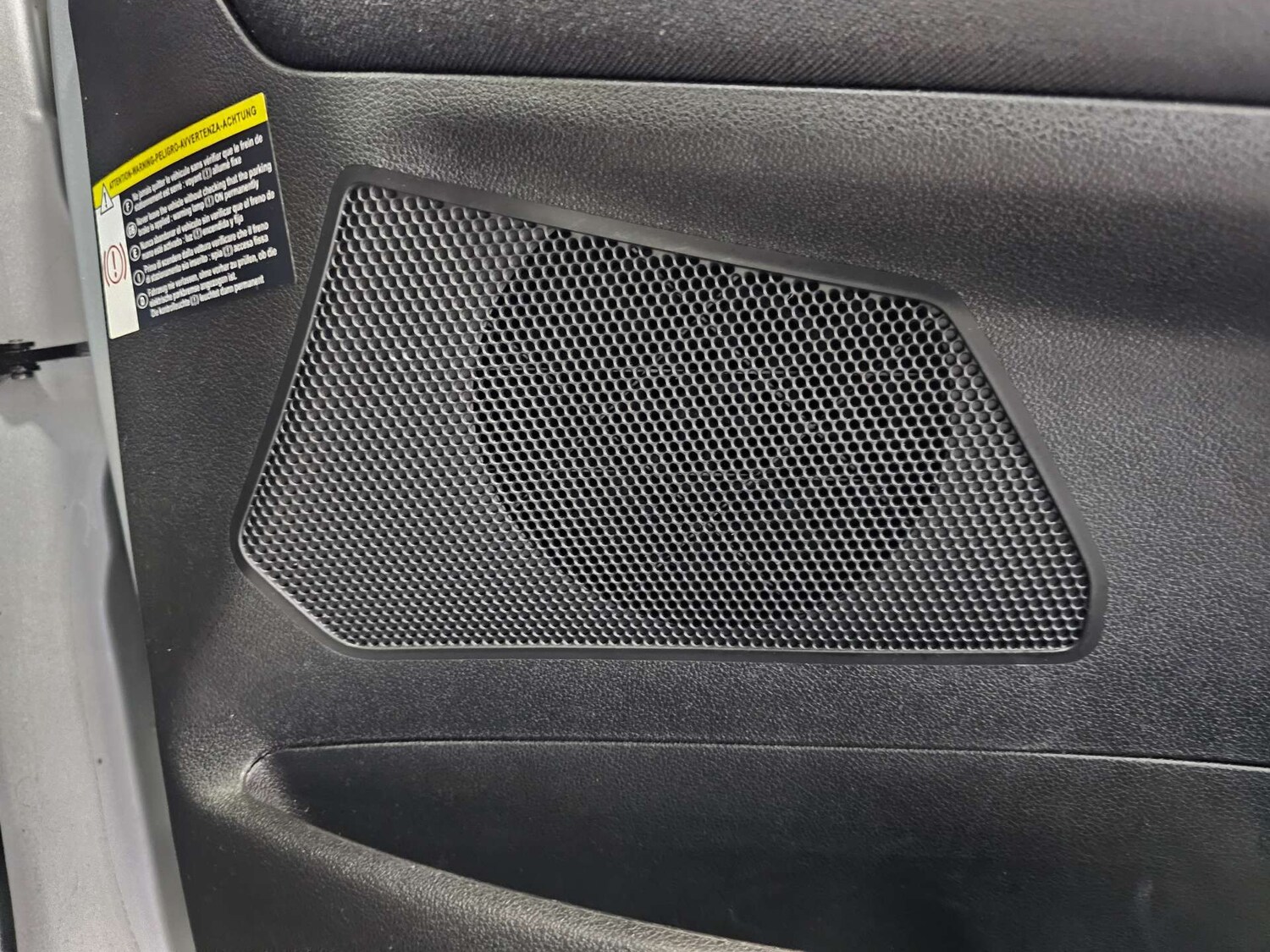 Used Peugeot 3008 2015 for sale - 77494128: Photo 55