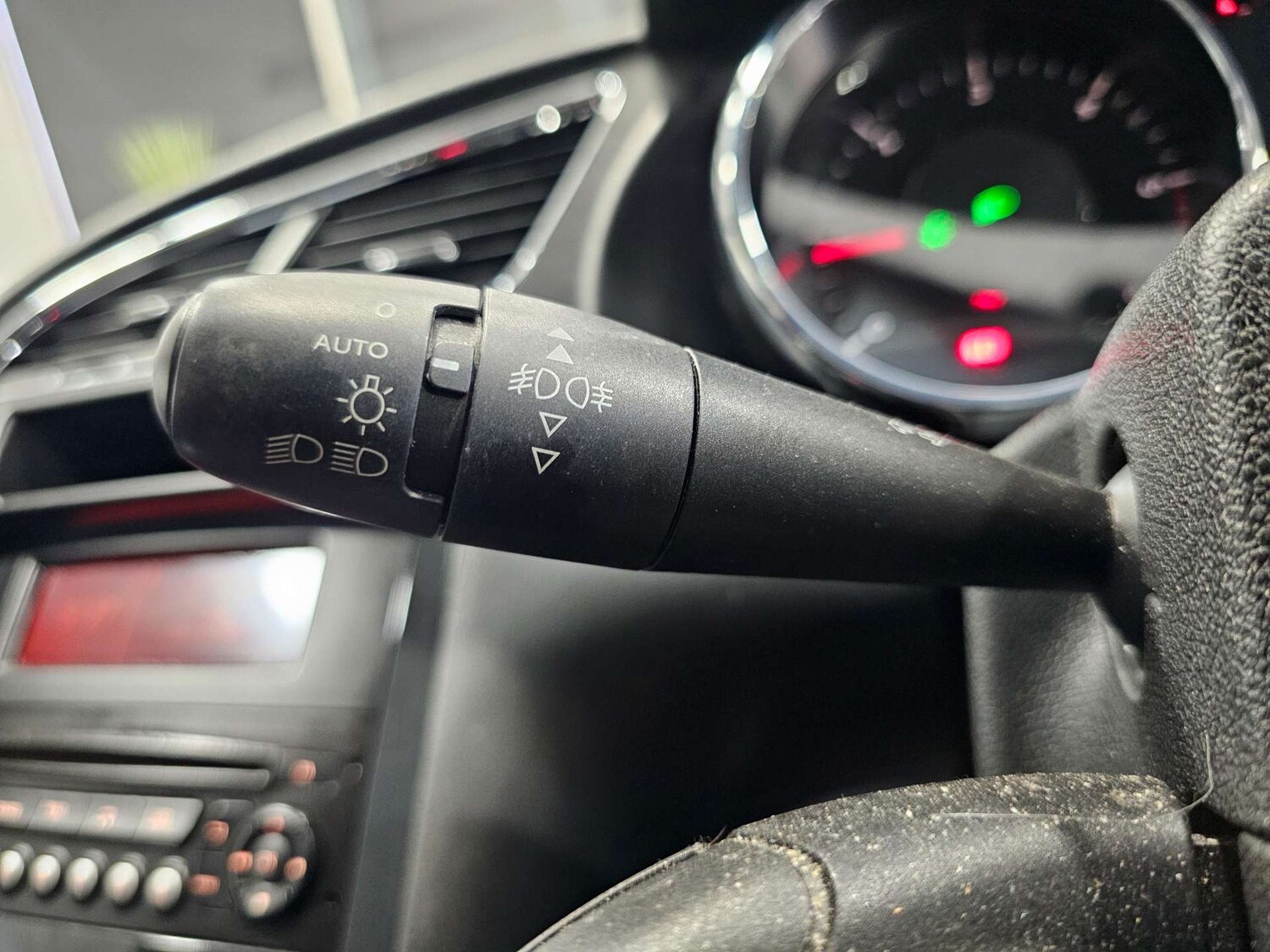 Used Peugeot 3008 2015 for sale - 77494128: Photo 60