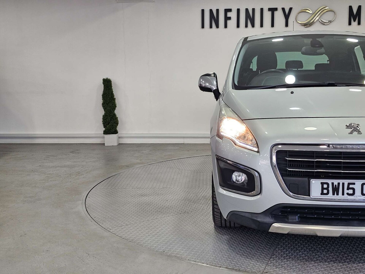 Used Peugeot 3008 2015 for sale - 77494128: Photo 9