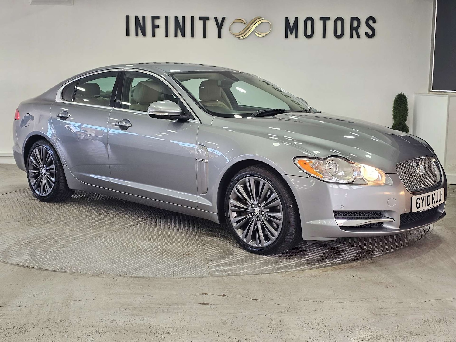 Used Jaguar XF 2010 for sale - 77025181: Photo 17