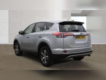 Used Toyota RAV4 2017 for sale - 79239992: Photo