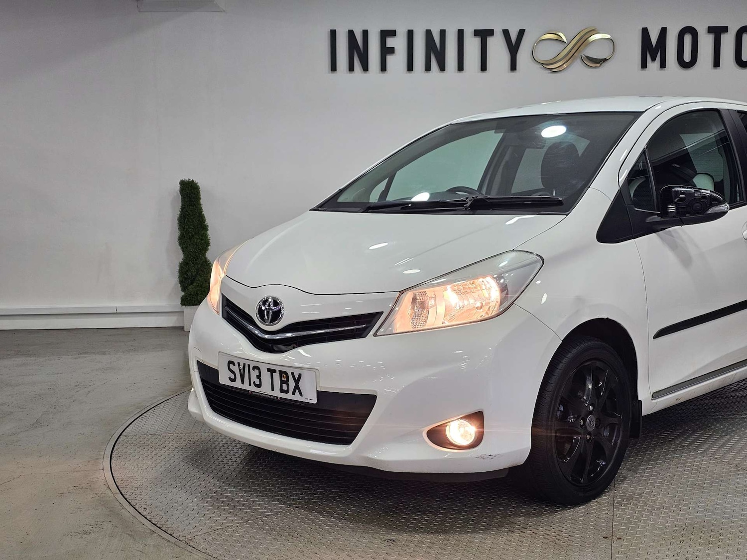 Used Toyota Yaris 2013 for sale - 76972400: Photo 19