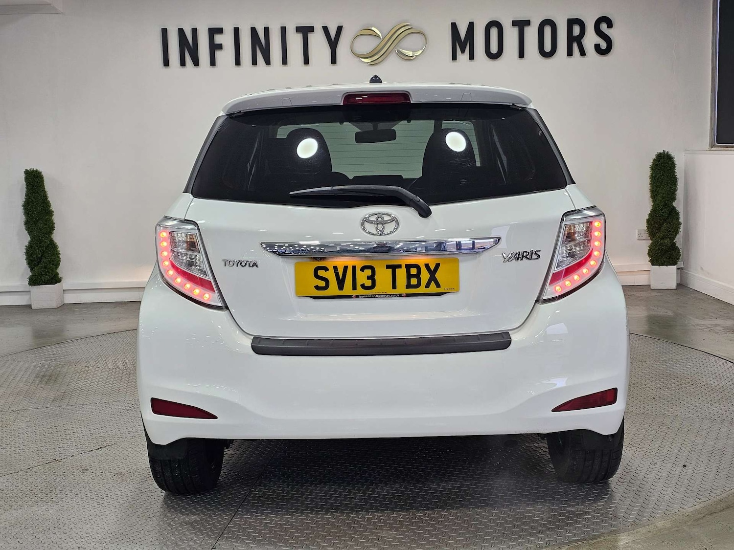 Used Toyota Yaris 2013 for sale - 76972400: Photo 25