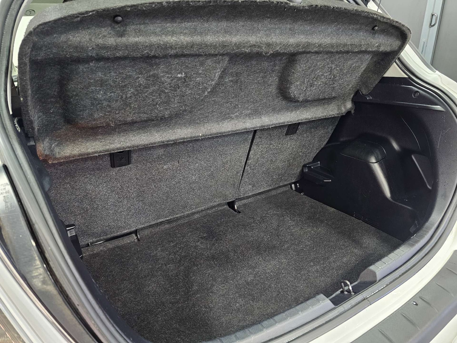 Used Toyota Yaris 2013 for sale - 76972400: Photo 47