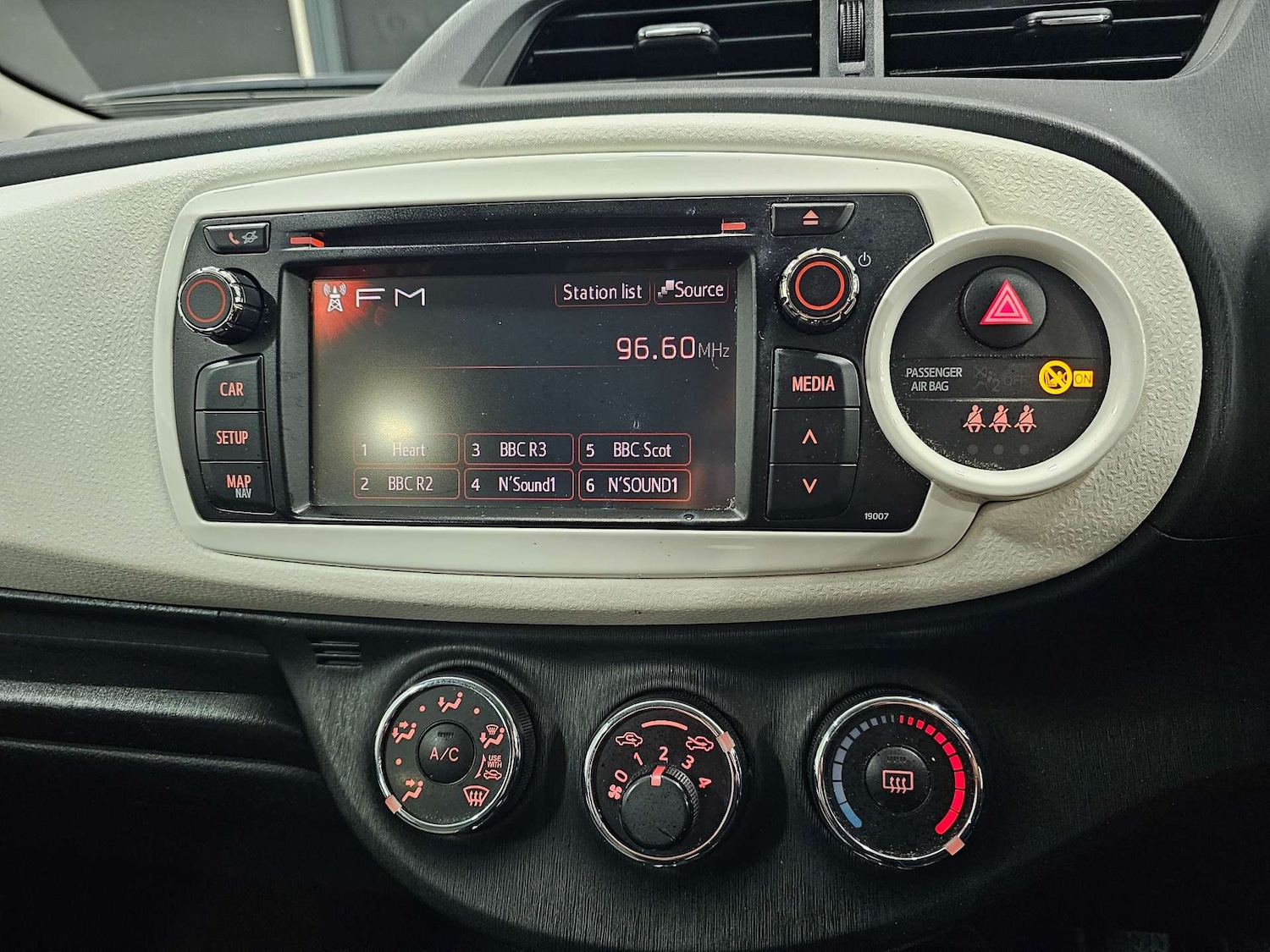 Used Toyota Yaris 2013 for sale - 76972400: Photo 7