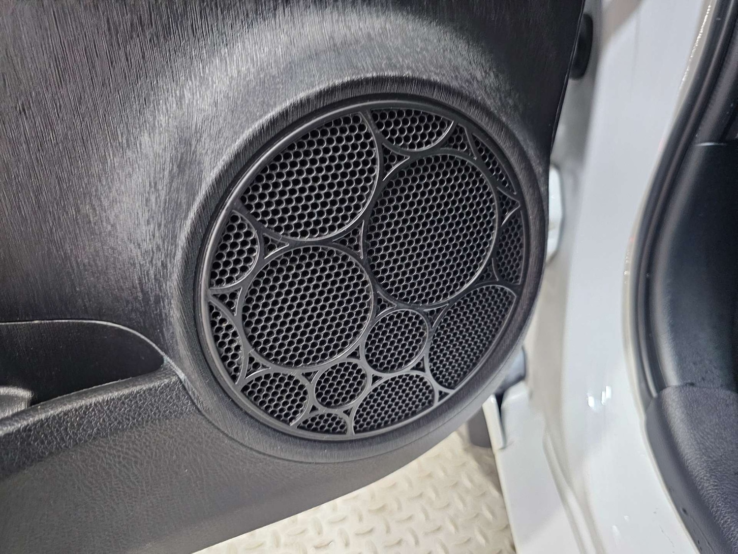 Used Toyota Yaris 2013 for sale - 76972400: Photo 76