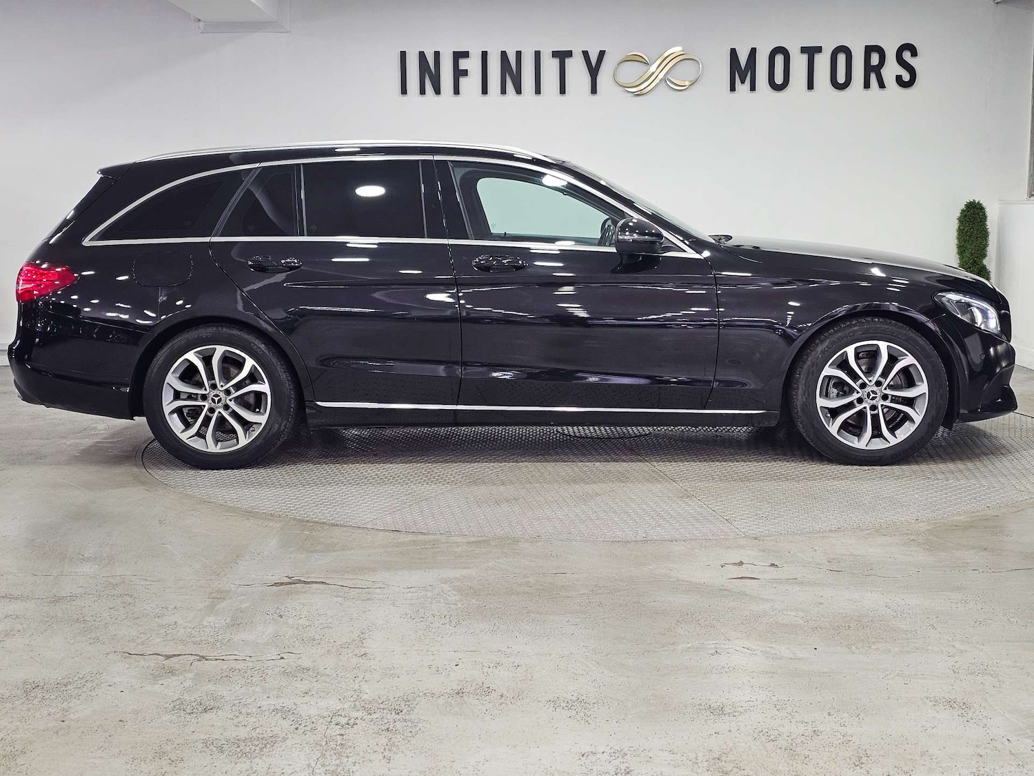 Used Mercedes-Benz C Class 2018 for sale - 77086074: Photo 35