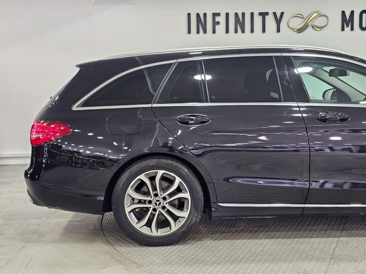 Used Mercedes-Benz C Class 2018 for sale - 77086074: Photo 37