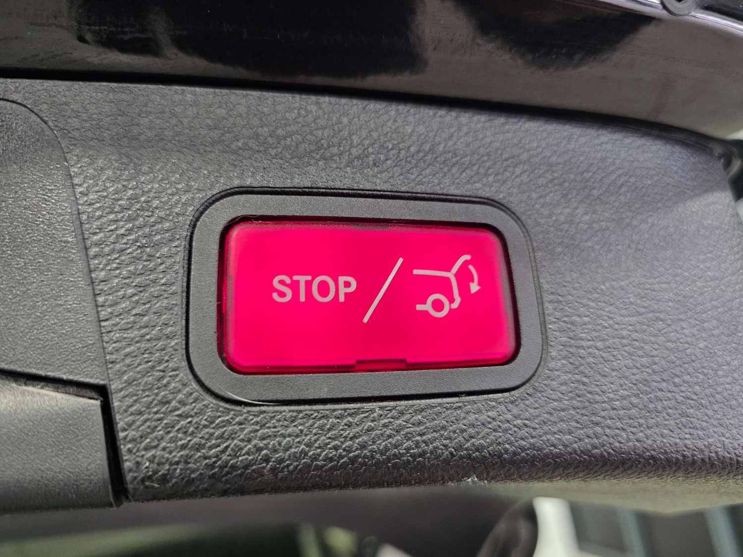 Used Mercedes-Benz C Class 2018 for sale - 77086074: Photo 53