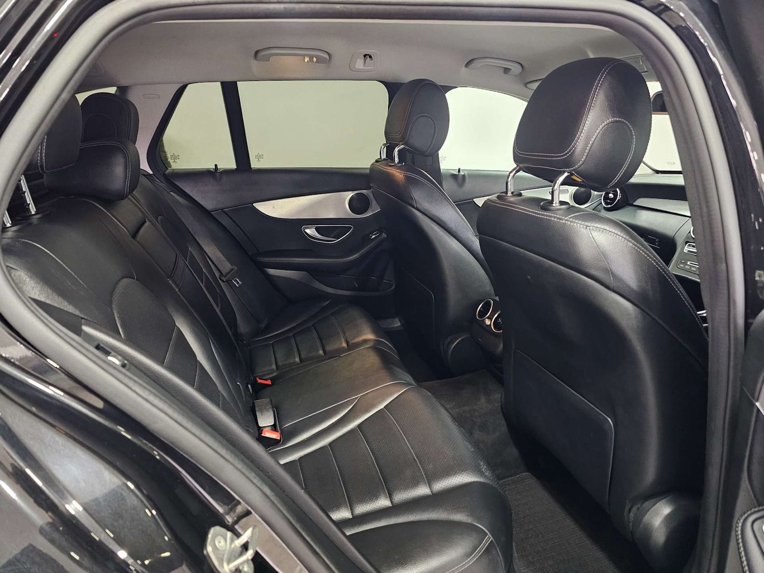 Used Mercedes-Benz C Class 2018 for sale - 77086074: Photo 81