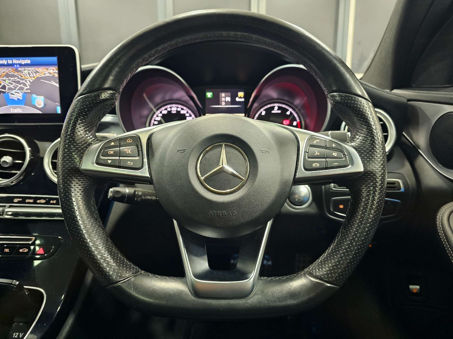 Used Mercedes-Benz C Class 2015 for sale - 76972392: Photo 55