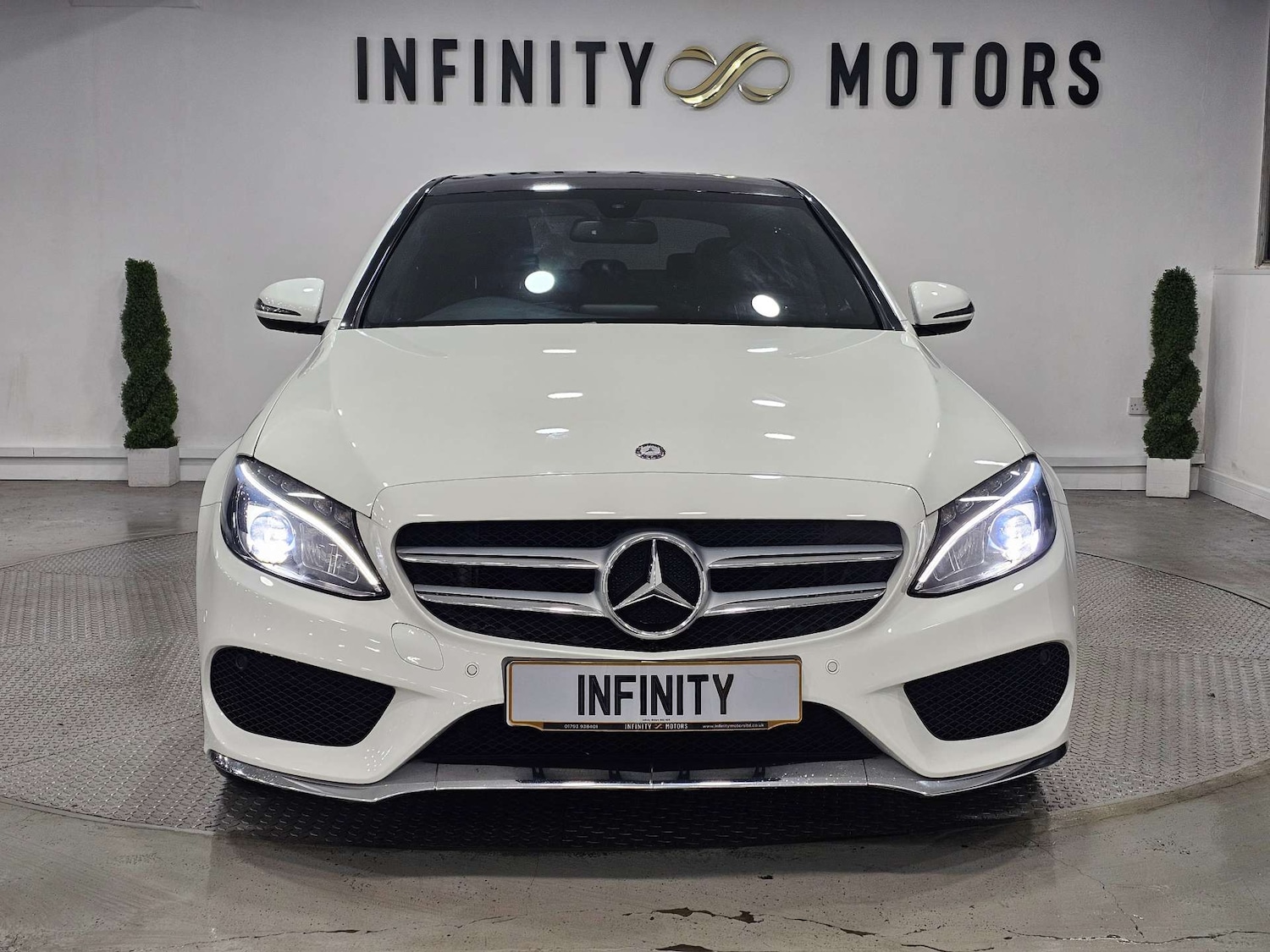 Used Mercedes-Benz C Class 2015 for sale - 76972392: Photo 6