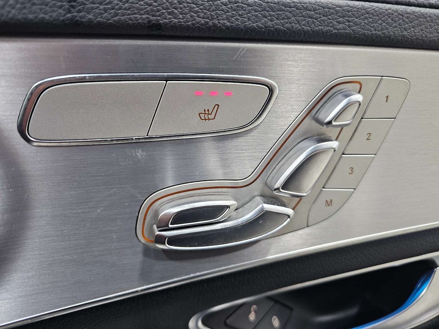 Used Mercedes-Benz C Class 2015 for sale - 76972392: Photo 77