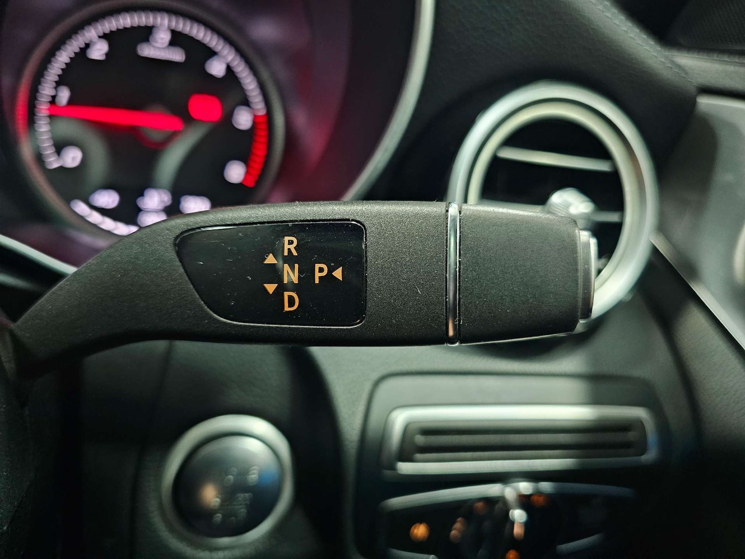 Used Mercedes-Benz C Class 2015 for sale - 76972392: Photo 80