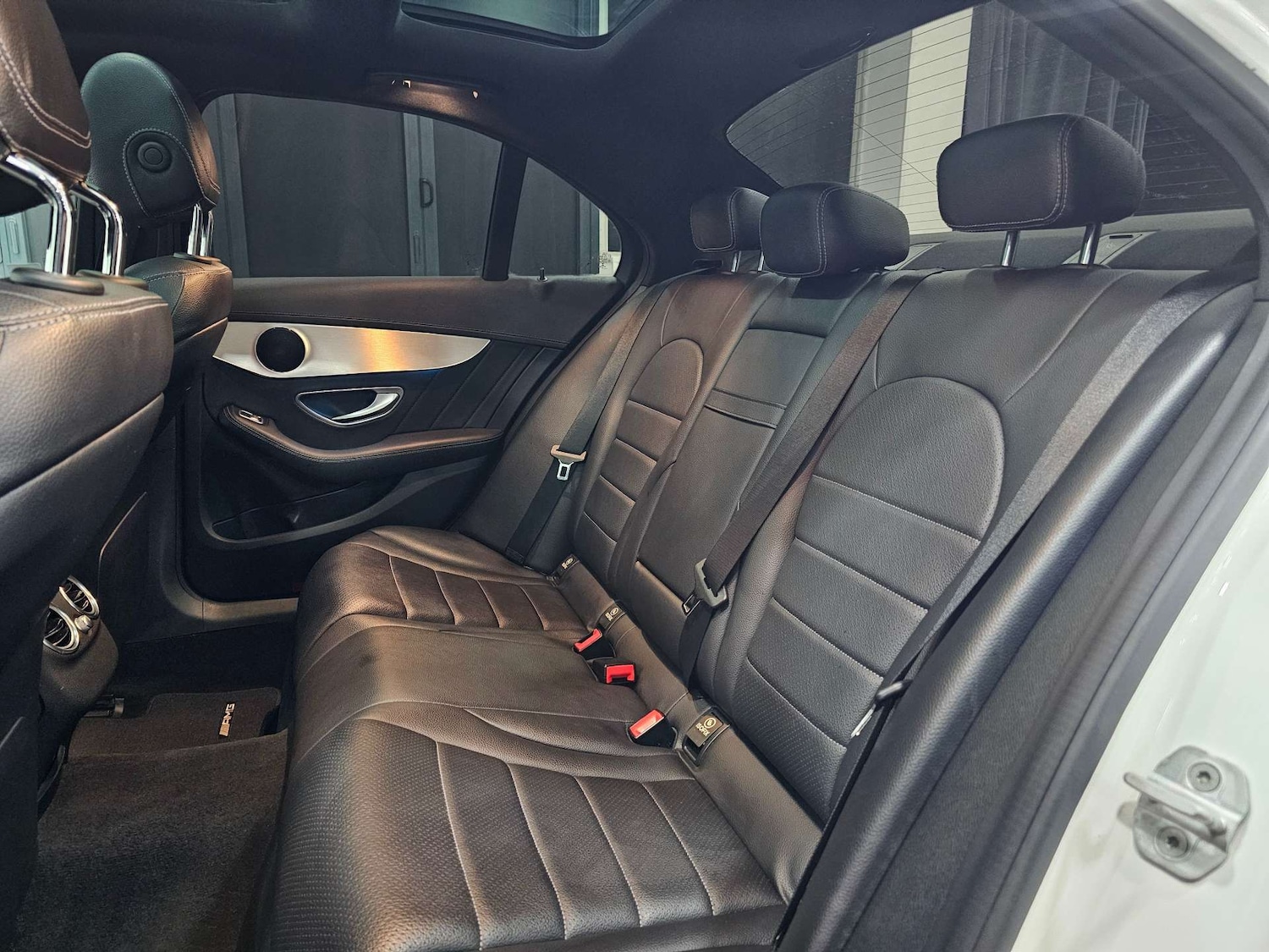 Used Mercedes-Benz C Class 2015 for sale - 76972392: Photo 83