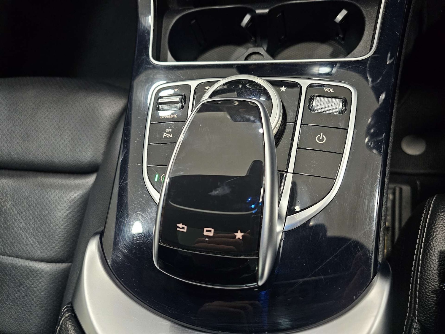 Used Mercedes-Benz C Class 2015 for sale - 76972392: Photo 88