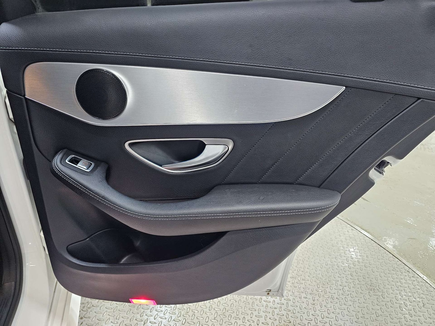 Used Mercedes-Benz C Class 2015 for sale - 76972392: Photo 91