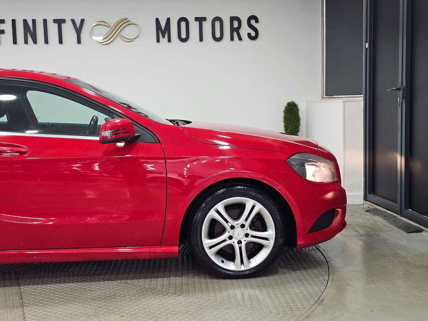 Used Mercedes-Benz A-Class 2015 for sale - 76972442: Photo 34