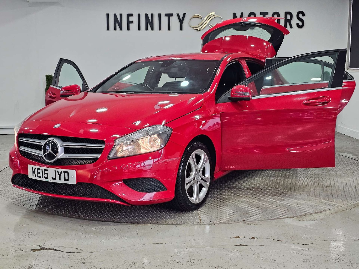 Used Mercedes-Benz A-Class 2015 for sale - 76972442: Photo 43